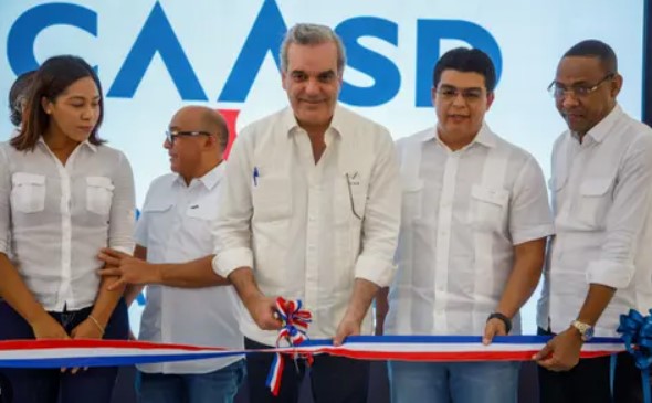 Abinader inauguró varias obras en Santo Domingo