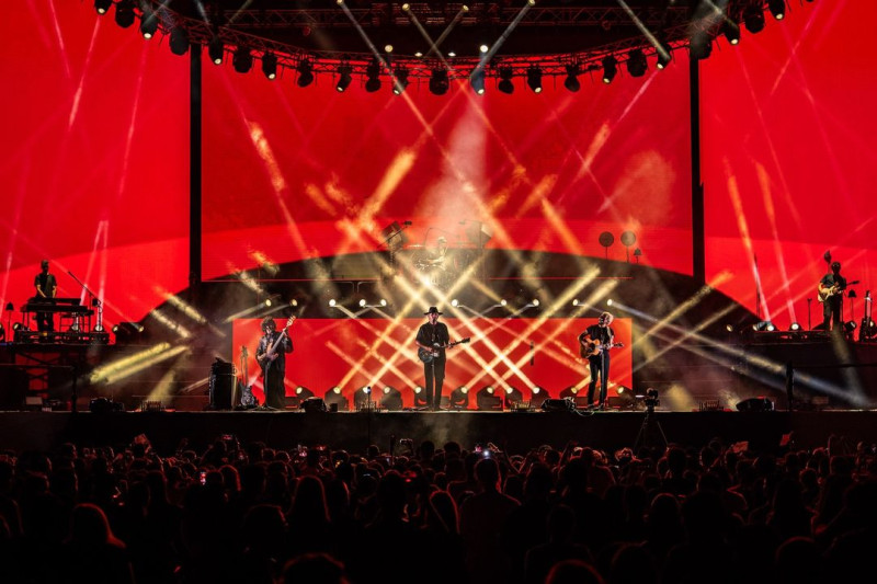 Morat triunfa en el Estadio Quisqueya