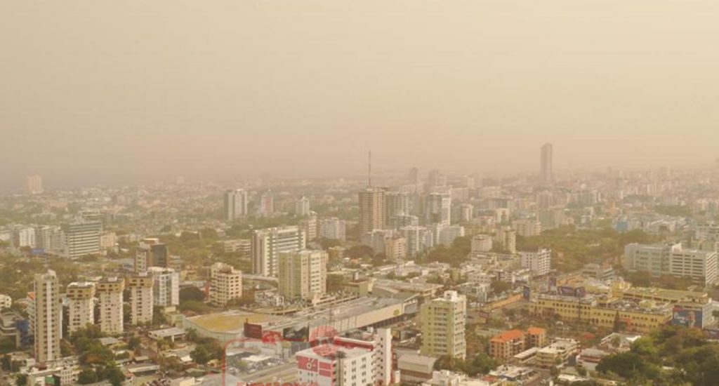 Polvo del Sahara y onda tropical complican el clima en RD