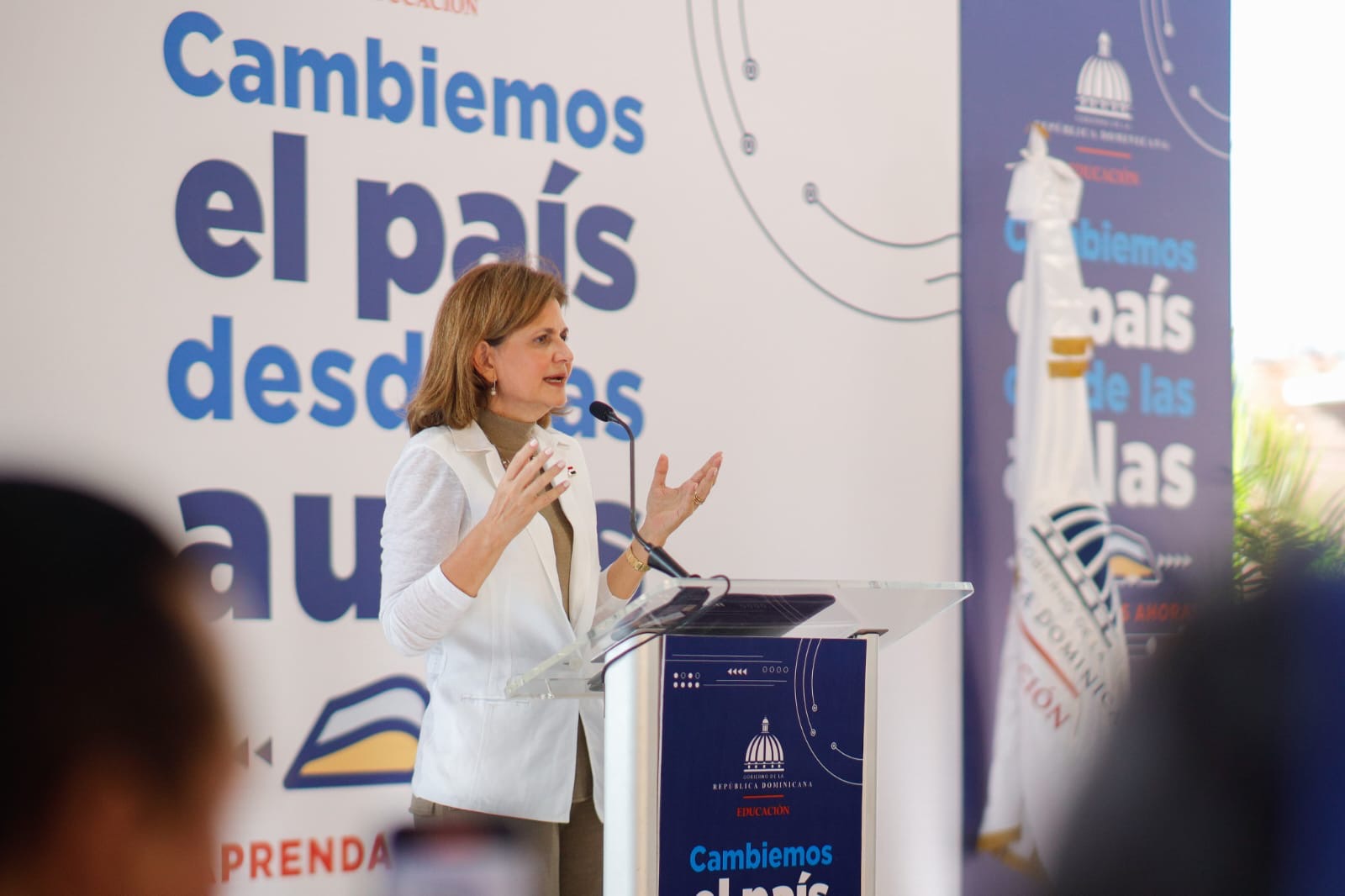 Vicepresidenta RD La educación es lo que necesita más el país