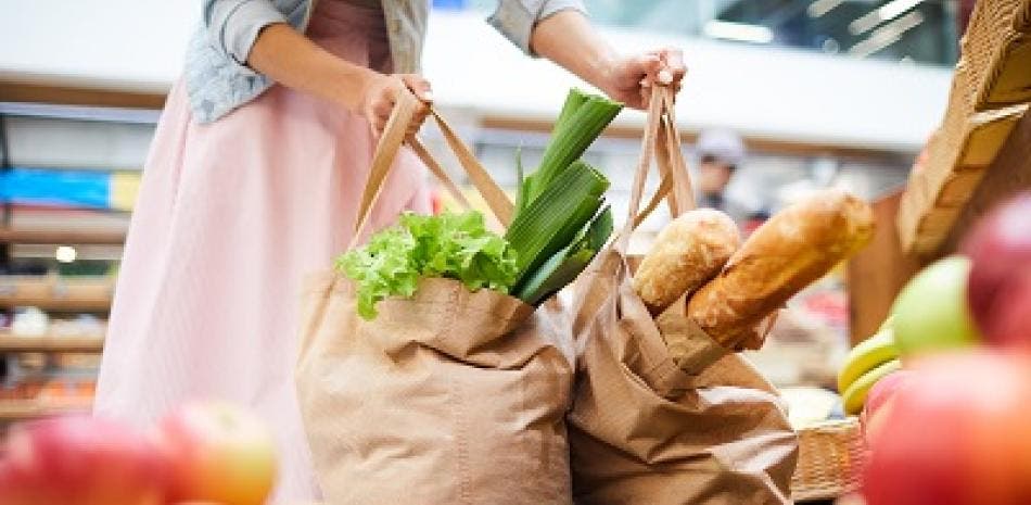 Los precios de los alimentos disminuyeron ligeramente en agosto, según la FAO