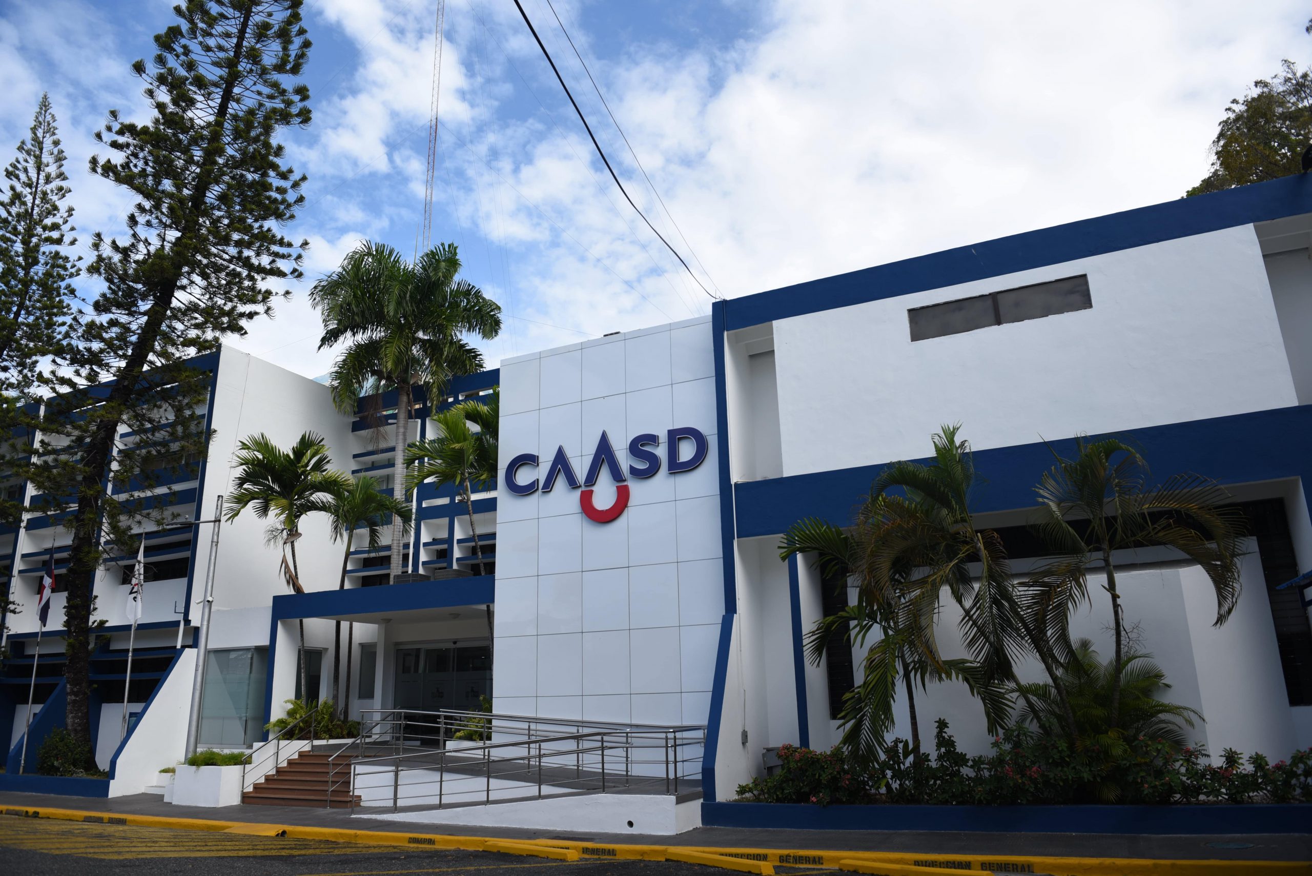 Director CAASD se queja de quienes no pagan agua