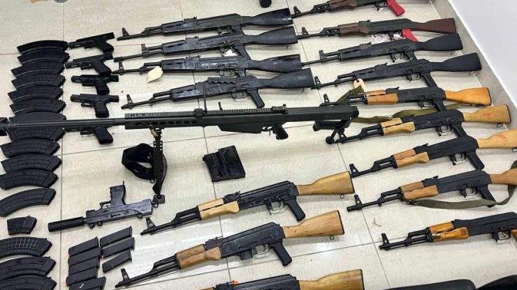 Aduanas detecta contrabando de armas con destino a Haití