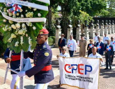 Denuncian cantos en creole en el Parque Independencia: "Es una provocación"