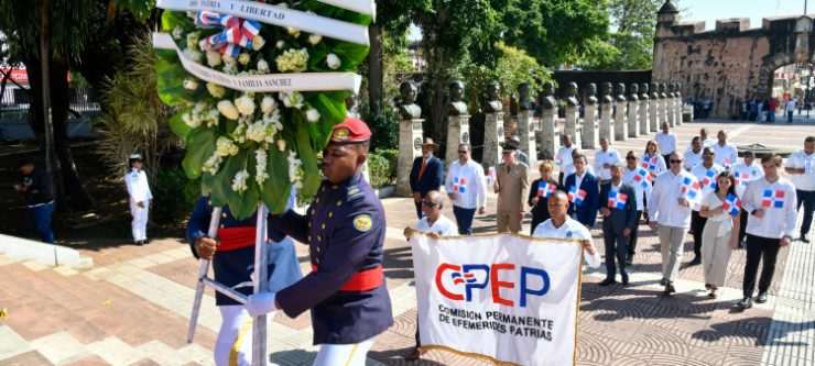 Denuncian cantos en creole en el Parque Independencia: "Es una provocación"