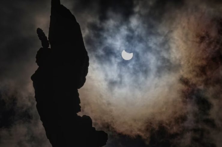 Eclipse solar parcial deslumbró este sábado en varias regiones del mundo