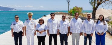 Ministerio de Turismo inicia construcción de terminal de cruceros en Barahona