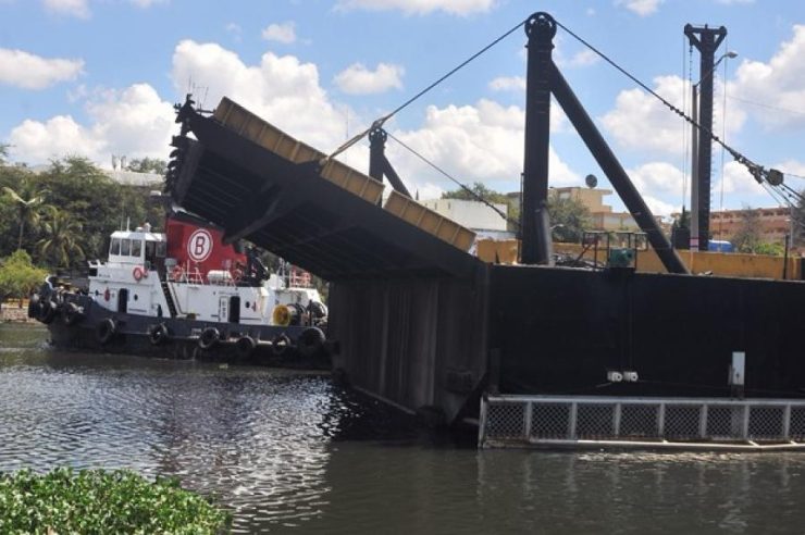 Cierre temporal del Puente Flotante este sábado