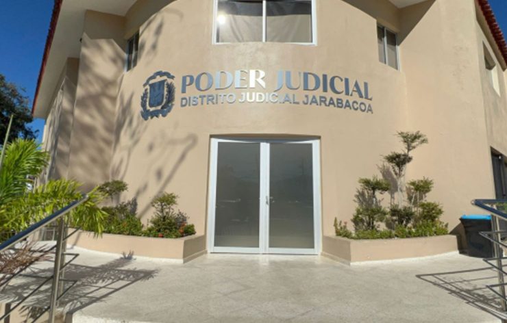 Piden prisión preventiva para agentes por fuga en Jarabacoa