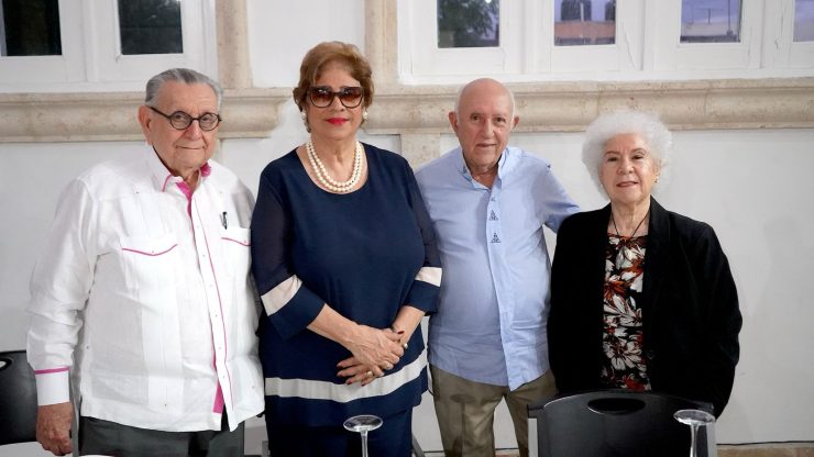 Thimo Pimentel revive la Guerra de Abril con exposición en el Mirador Cultural